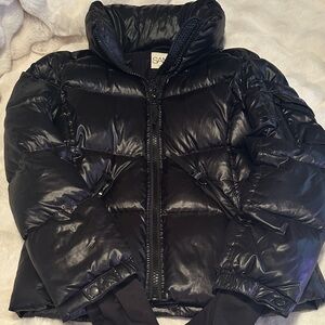 SAM. Women's Black Shiny Puffer Jacket